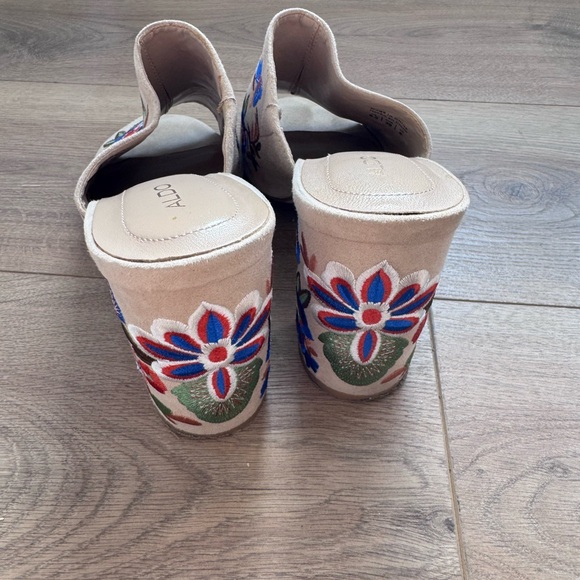 Aldo Women's Embroidered Floral Mules - Cream - Picture 2 of 10